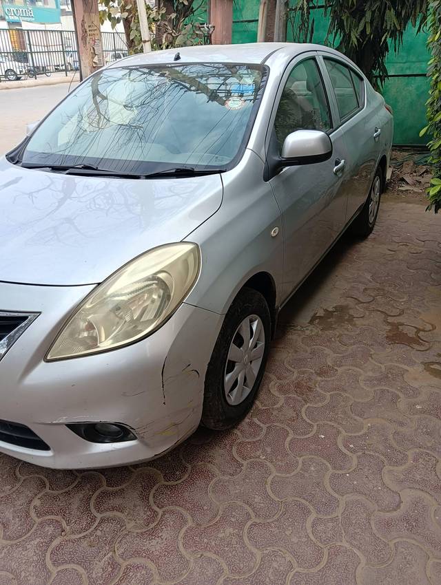 https://images10.gaadi.com/usedcar_image/4372616/original/processed_18111c5be45d62782a12af93be86587f.jpg?imwidth=6401