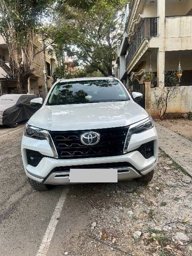 https://images10.gaadi.com/usedcar_image/4372723/original/7900df4255f0833791f0a22058da6194.jpeg?imwidth=6400