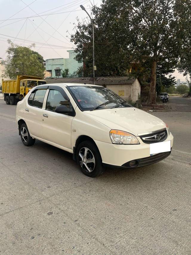 https://images10.gaadi.com/usedcar_image/4372774/original/processed_9929be3ce7ead7f057b40a35e8a0e4e9.jpg?imwidth=6400