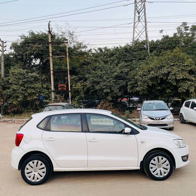 https://images10.gaadi.com/usedcar_image/4372826/original/673da614cd0d39051ae3e22396559c4e.jpg?imwidth=6401