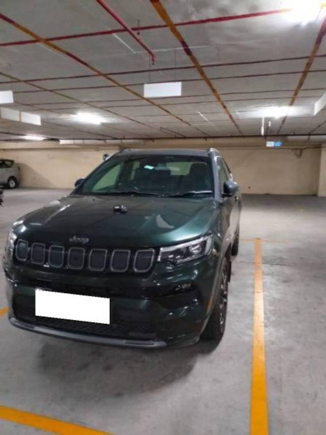 https://images10.gaadi.com/usedcar_image/4372875/original/processed_7e6f0f66-dcc8-4dd7-9302-a151c8d8aeb6.jpeg?imwidth=6400