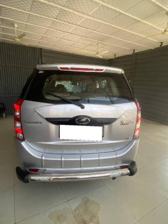 https://images10.gaadi.com/usedcar_image/4372905/original/8fda750359e63159b386eaeeec9bf8ed.jpeg?imwidth=6400