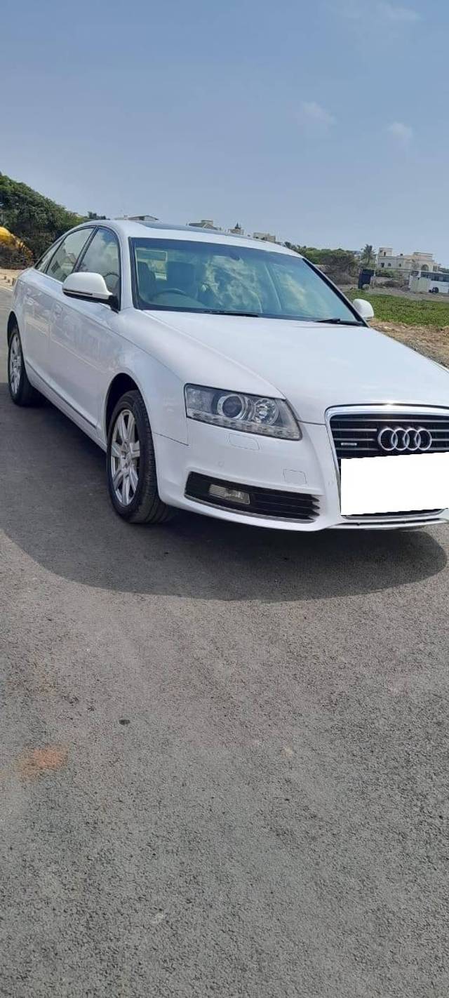 https://images10.gaadi.com/usedcar_image/4372947/original/processed_0e938ab8644304b4eea82eb23e363896.jpg?imwidth=6400