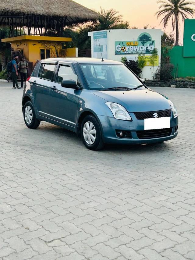 https://images10.gaadi.com/usedcar_image/4372993/original/processed_d22532e8fb13a7c6301d014f308ffadb.jpg?imwidth=6400