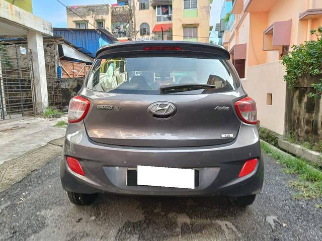 https://images10.gaadi.com/usedcar_image/4373030/original/processed_b395b8cc89e3ac0b807d870cd6704d01.jpg?imwidth=6401