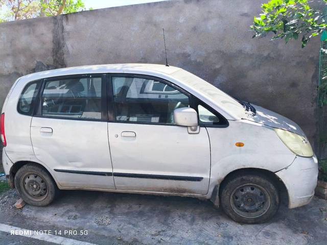 https://images10.gaadi.com/usedcar_image/4373044/original/processed_8f73ffdb-62b1-486c-b654-dc66c935f964.jpg?imwidth=6400