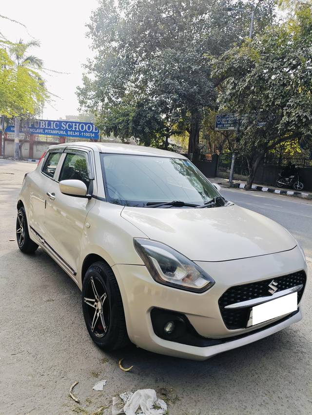 https://images10.gaadi.com/usedcar_image/4373106/original/processed_efc3abc2301d590f55ad71ffe97e49eb.jpg?imwidth=6400