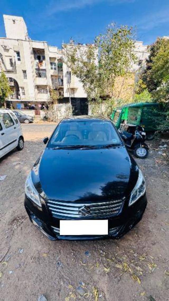 https://images10.gaadi.com/usedcar_image/4373146/original/0709cf7ae4b90ec908ceba0c7ce80836.jpeg?imwidth=6400