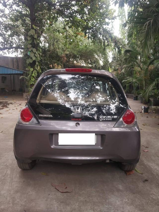 https://images10.gaadi.com/usedcar_image/4373151/original/processed_6600007c106349b4ff637cf5d073638b.jpg?imwidth=6402