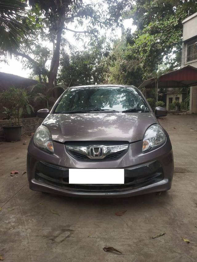 https://images10.gaadi.com/usedcar_image/4373151/original/processed_b4f6c7b1a5fc90af7e4e84fa014bd7a0.jpg?imwidth=6400