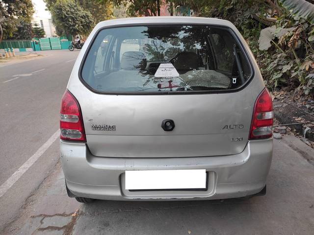 https://images10.gaadi.com/usedcar_image/4373185/original/processed_ac0a6e5ba1a019fd5cc140a4f6302c68.jpg?imwidth=6401