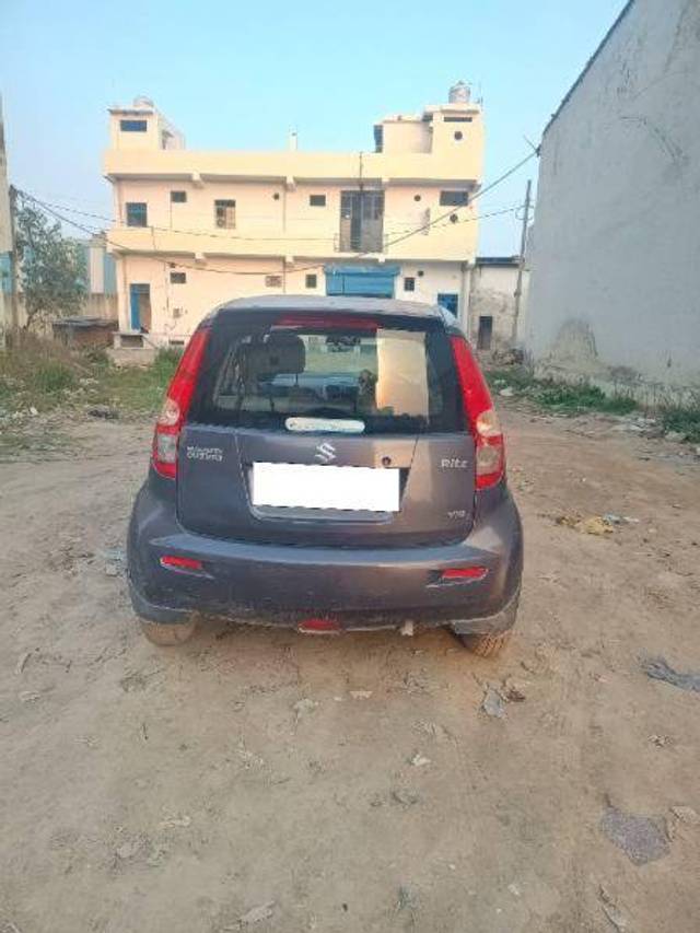 https://images10.gaadi.com/usedcar_image/4373242/original/34e462b7901f7236b56cf453c7143e80.jpg?imwidth=6400