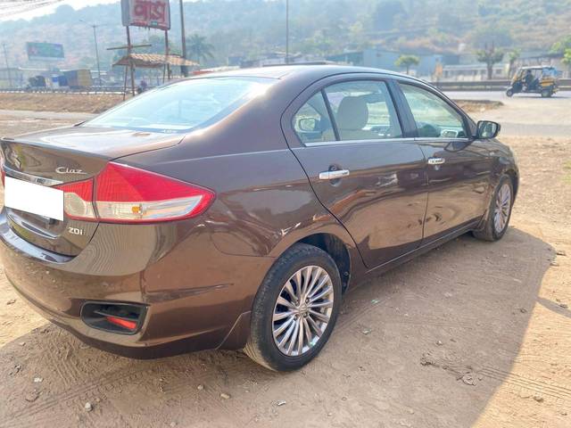 https://images10.gaadi.com/usedcar_image/4373268/original/processed_107cd7cbb76dab38b2bf0ed6fcb78690.jpg?imwidth=6401