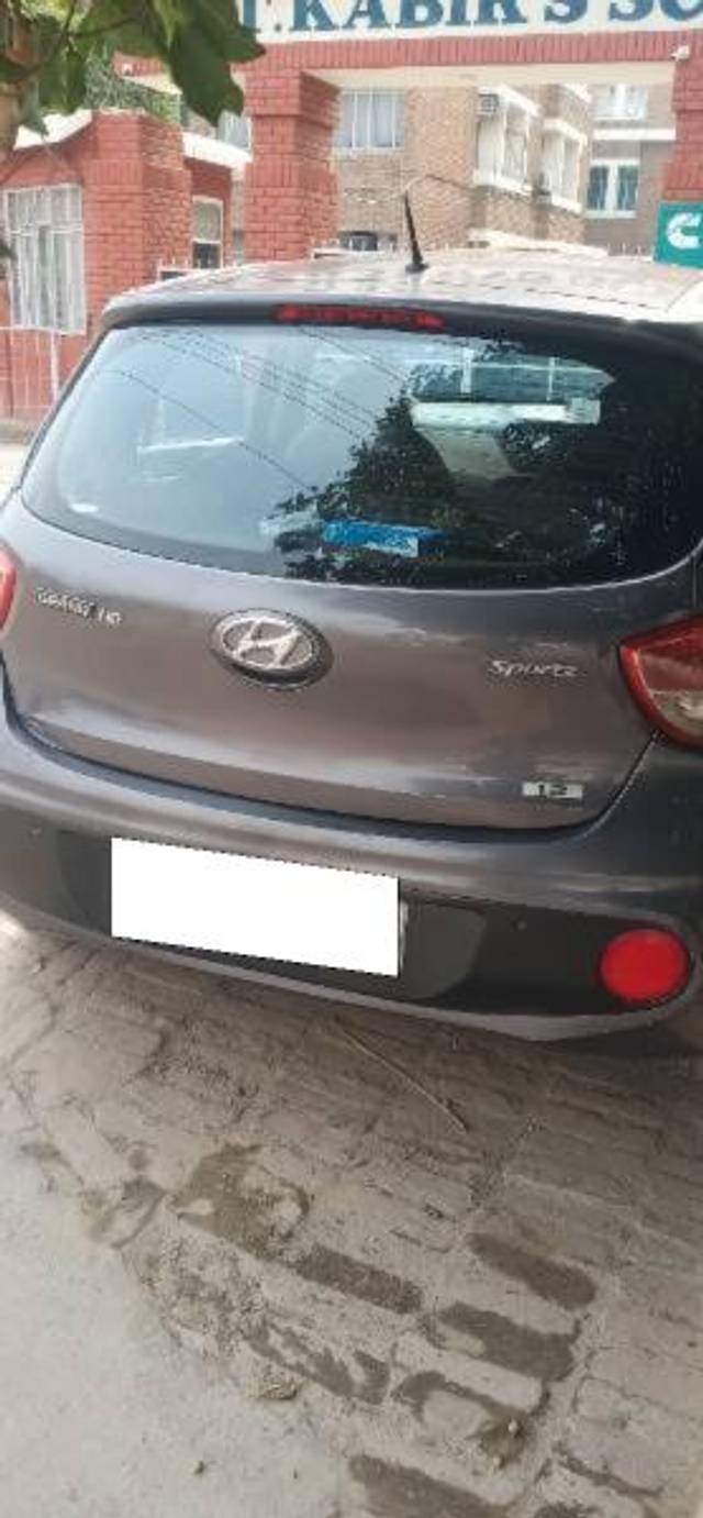 https://images10.gaadi.com/usedcar_image/4373337/original/processed_01f72c22-3592-4ea5-9ad5-57bf6ec93e62.jpg?imwidth=6402