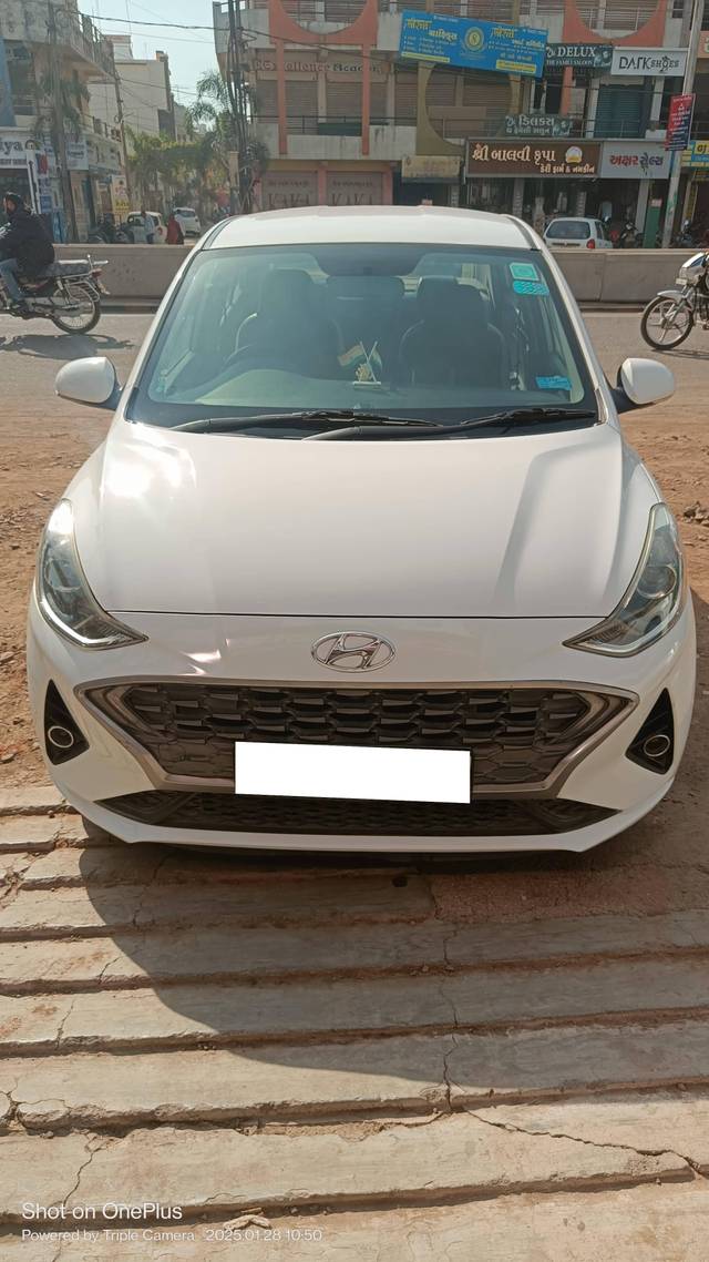 https://images10.gaadi.com/usedcar_image/4373340/original/processed_159fe8165caa24a296ffdd521112025b.jpg?imwidth=6400