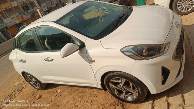 Second-hand 2020 Hyundai Aura SX Plus AMT for sale in Junagadh-6