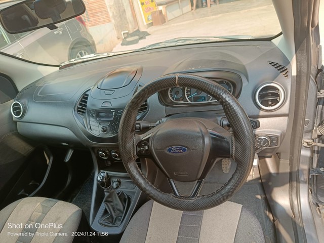 Second-hand 2017 Ford Figo 1.5D Trend MT for sale in Junagadh-4