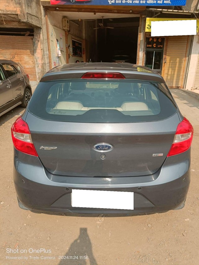 Second-hand 2017 Ford Figo 1.5D Trend MT for sale in Junagadh-7