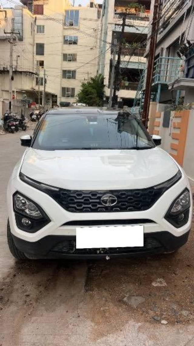 https://images10.gaadi.com/usedcar_image/4373387/original/processed_c4802352-d187-48e0-9fed-91dad9926364.jpeg?imwidth=6400