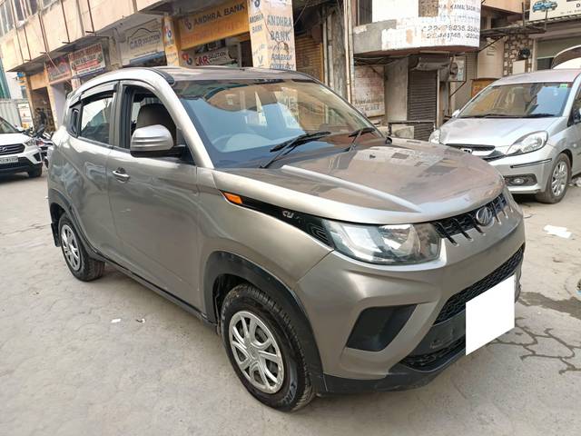 https://images10.gaadi.com/usedcar_image/4373563/original/processed_74ec8b86096f9d3e5f2d2a60875bd286.jpg?imwidth=6400