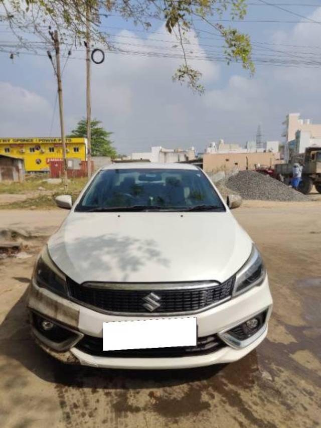 https://images10.gaadi.com/usedcar_image/4373613/original/processed_9f8fbd0d-a443-4e45-b8ae-b2b930ea1ef1.jpg?imwidth=6400