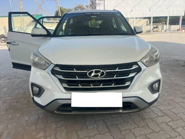 https://images10.gaadi.com/usedcar_image/4373683/original/processed_de05f076-2d83-4258-ac11-1d5bb123407f.jpg?imwidth=6402