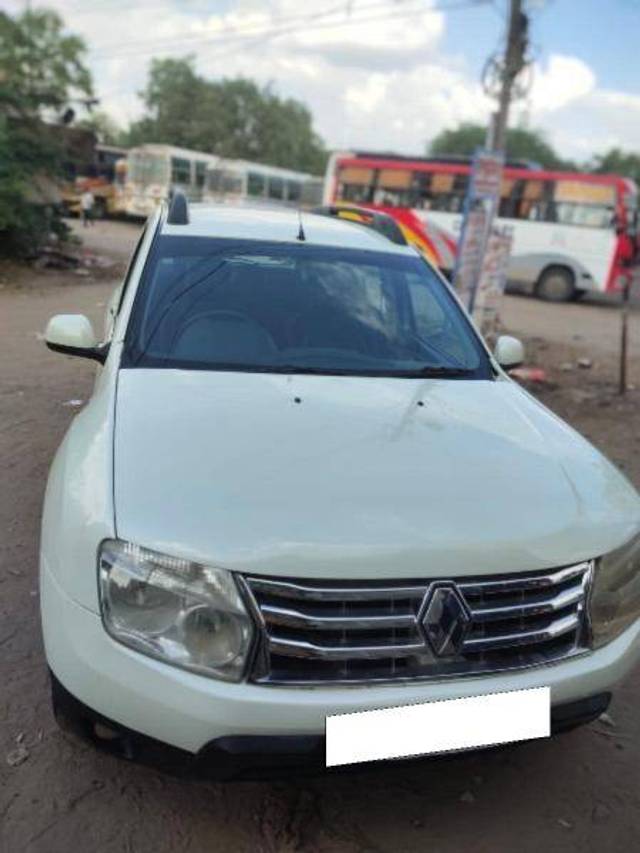 https://images10.gaadi.com/usedcar_image/4373749/original/1cfb336365e8c85e02bd0cc3ef7d0bca.jpeg?imwidth=6400