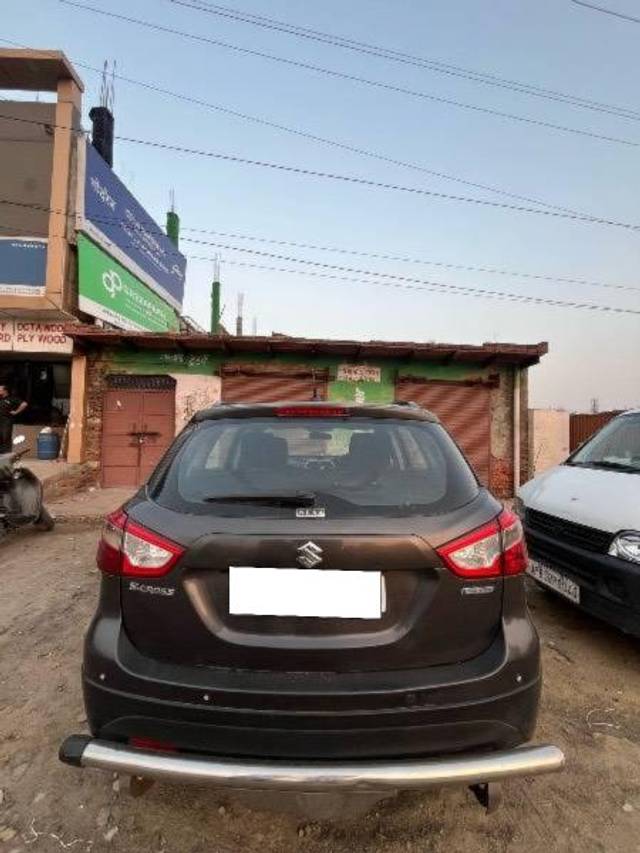 https://images10.gaadi.com/usedcar_image/4373771/original/processed_178fea76-751f-41f0-bba4-161e84e133e8.jpeg?imwidth=6401