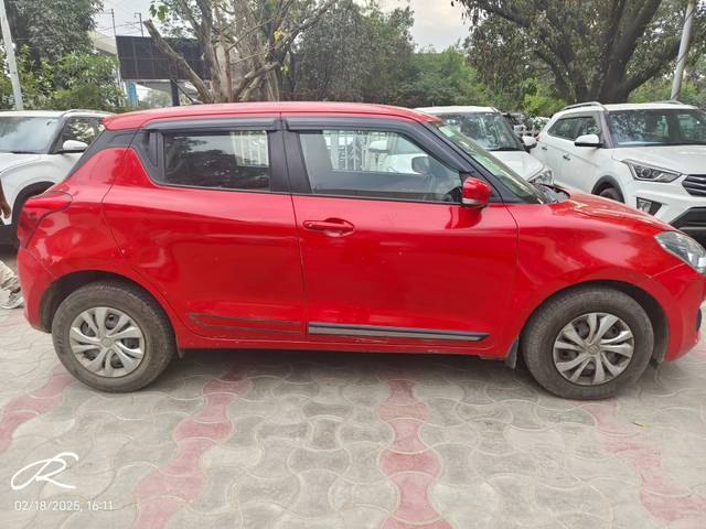 https://images10.gaadi.com/usedcar_image/4373836/original/processed_3188fa7b53ad344d5184155d5ab06df1.jpg?imwidth=6402