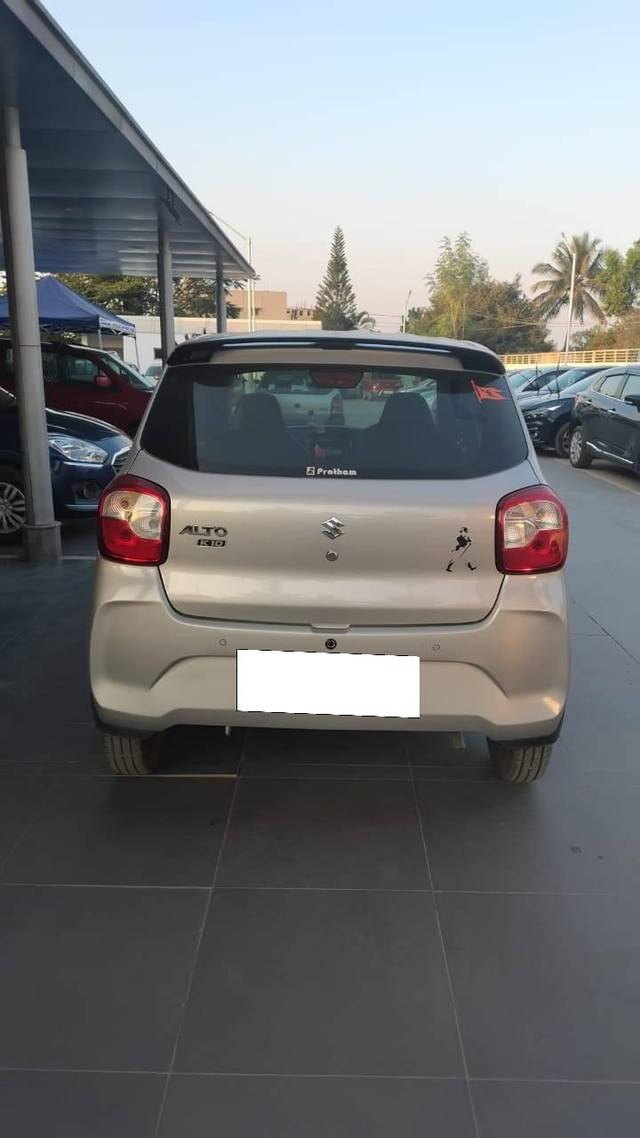 https://images10.gaadi.com/usedcar_image/4373842/original/processed_a9ce2fa1caea2b44f7011de7e78890a7.jpg?imwidth=6401