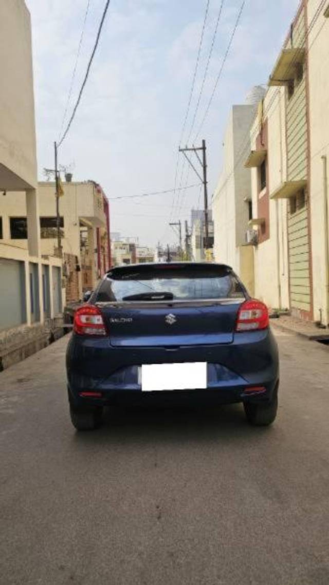 https://images10.gaadi.com/usedcar_image/4373901/original/processed_4e6fd9ca-99cf-45f1-98cc-0b8cfcfc7045.jpg?imwidth=6401