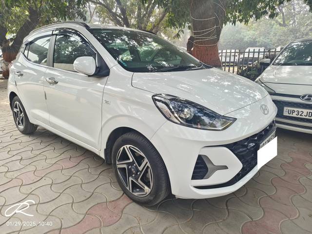 https://images10.gaadi.com/usedcar_image/4374010/original/processed_bf50000f60a28f88aacc861675ea76ae.jpg?imwidth=6400