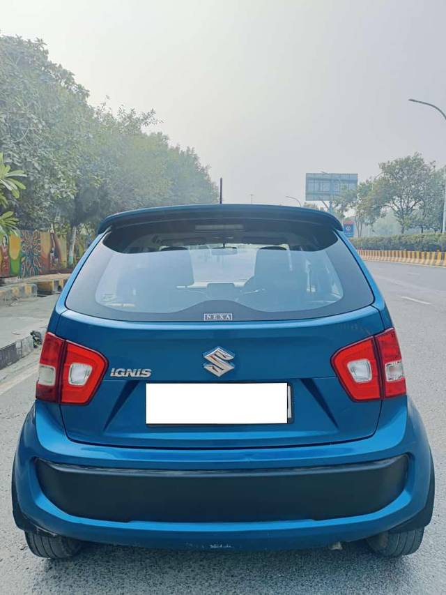 https://images10.gaadi.com/usedcar_image/4374017/original/processed_4882c0931d5557ca9070b955aea3e8ce.jpg?imwidth=6402