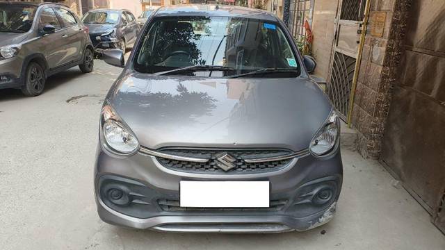 https://images10.gaadi.com/usedcar_image/4374139/original/9277cffa4fe20264c46cca3c90ff7f20.jpg?imwidth=6402