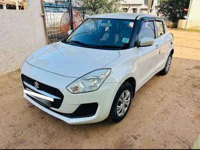 https://images10.gaadi.com/usedcar_image/4374175/original/processed_3116521a-2541-4b9e-8943-93cac3c0d065.jpg?imwidth=6400