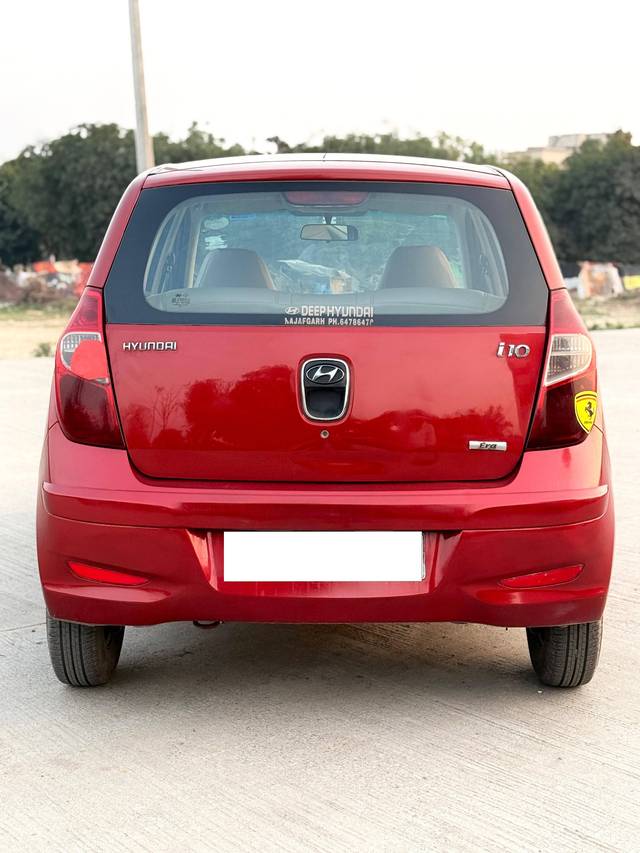 https://images10.gaadi.com/usedcar_image/4374188/original/processed_003c1394e3c146d71ce938daebaf47fd.jpg?imwidth=6401