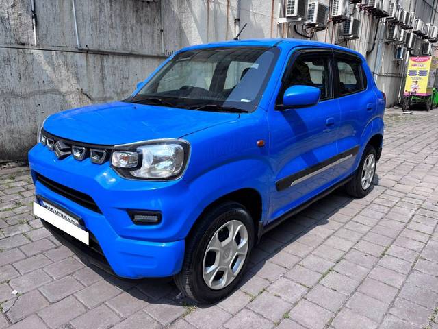 https://images10.gaadi.com/usedcar_image/4374252/original/processed_1d0dca44acfe870df9d3b0b8bd863801.jpg?imwidth=6402