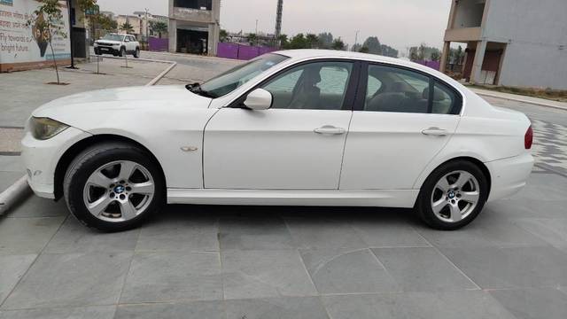 https://images10.gaadi.com/usedcar_image/4374335/original/processed_c89ac265-499e-4ecb-83cf-c2b5f9e750ee.jpg?imwidth=6402