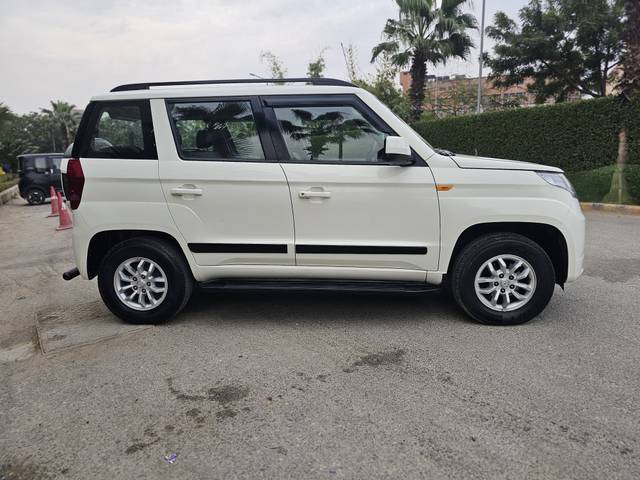 https://images10.gaadi.com/usedcar_image/4374504/original/490f7073197a944481d6b3e5546ea877.jpg?imwidth=6401