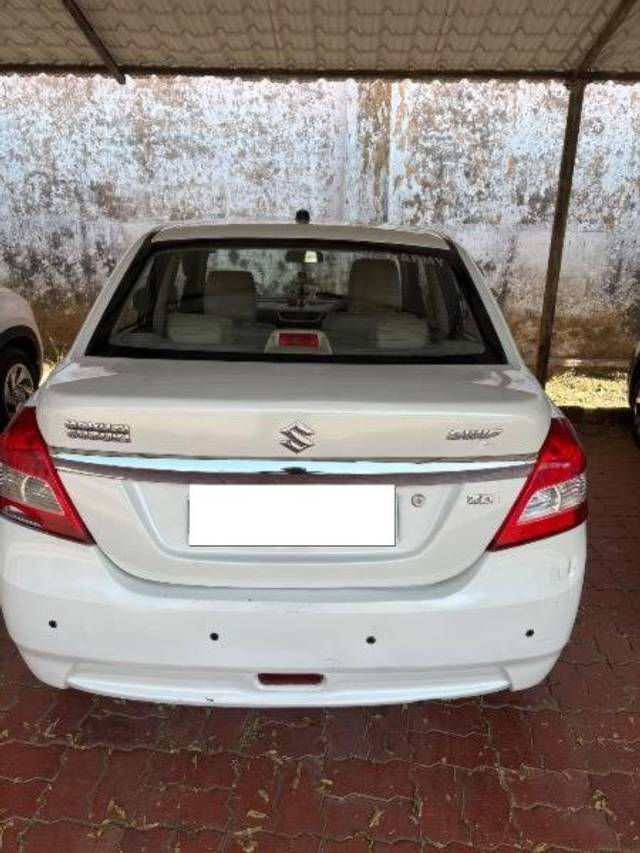 https://images10.gaadi.com/usedcar_image/4374530/original/processed_8e6cfec1-8b8e-4194-9690-dee347736e75.jpeg?imwidth=6402