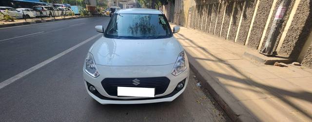 https://images10.gaadi.com/usedcar_image/4374552/original/processed_3101d734eb079e0730b149dd2dc313e1.jpg?imwidth=6400