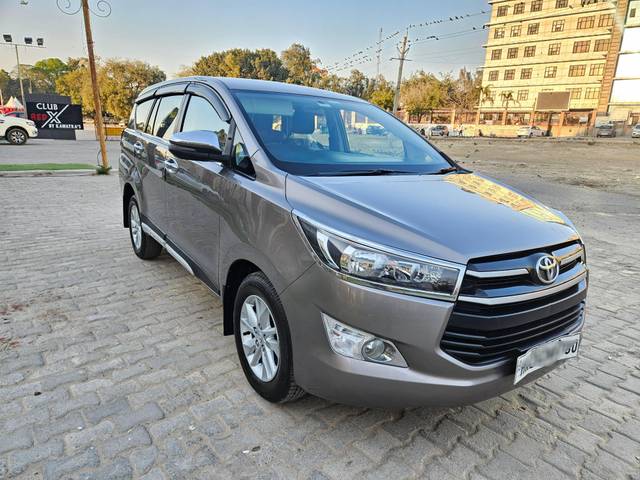 https://images10.gaadi.com/usedcar_image/4374720/original/processed_39f85f8f08a56d2665ec5381965702e3.jpg?imwidth=6400