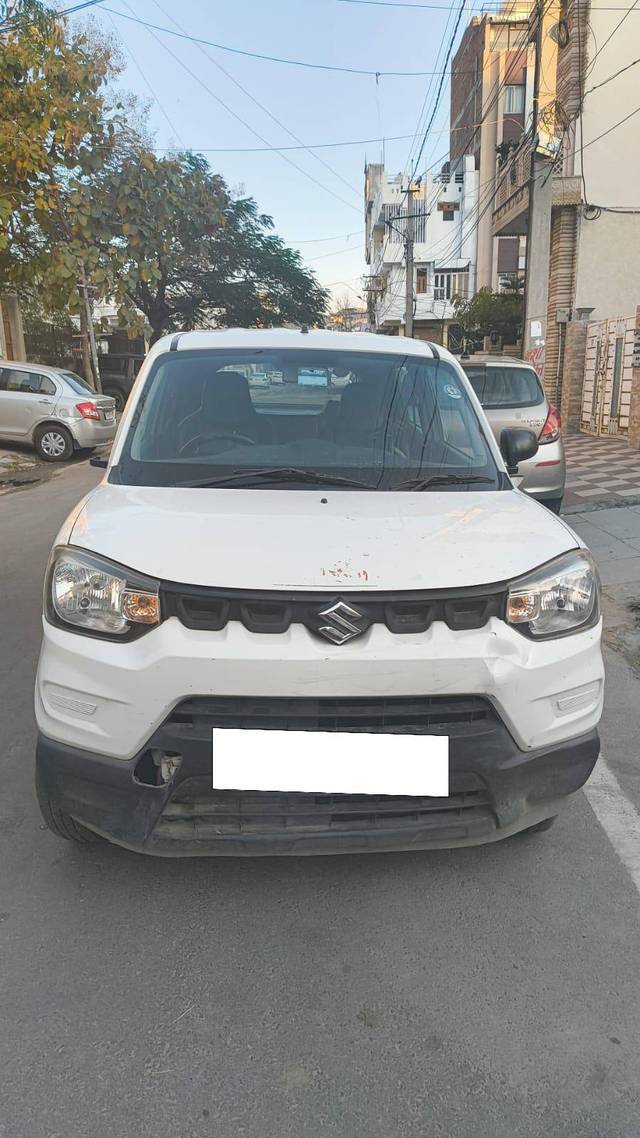 https://images10.gaadi.com/usedcar_image/4374736/original/643bb49ada0efdf35f285070b5eaf4d3.jpg?imwidth=6400