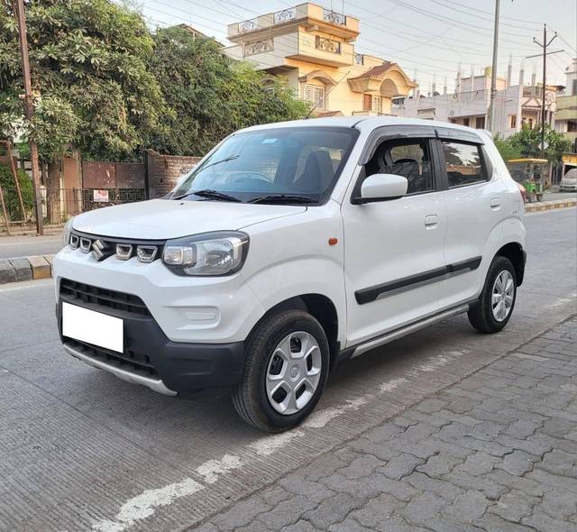 https://images10.gaadi.com/usedcar_image/4374806/original/processed_740745a9885cdb703a2e0cbad933c394.jpg?imwidth=6400