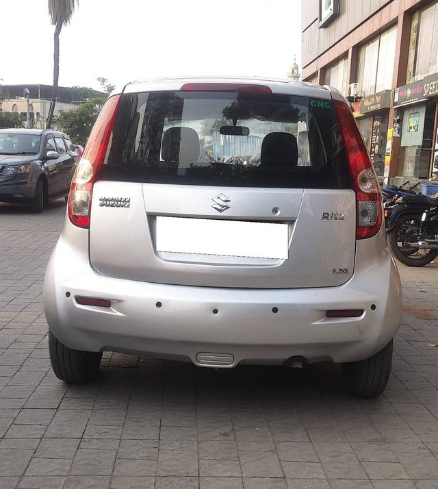 https://images10.gaadi.com/usedcar_image/4374854/original/processed_5cd3bb811b3f8aa5c68d47159e8fa053.jpg?imwidth=6402