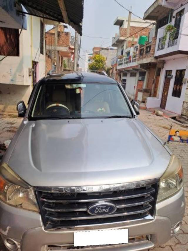 https://images10.gaadi.com/usedcar_image/4374875/original/processed_06f7a687-b5eb-4eb9-a51b-d0bd1df20e07.jpg?imwidth=6401