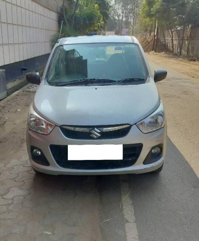 https://images10.gaadi.com/usedcar_image/4374898/original/processed_14ff21c8-ca68-4f57-9294-84339b88370a.jpg?imwidth=6400