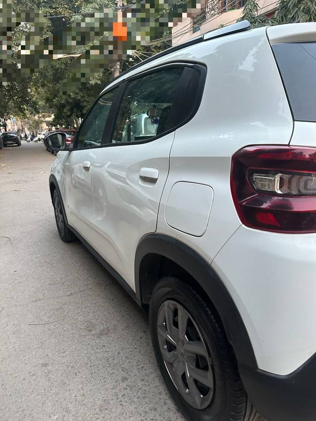 https://images10.gaadi.com/usedcar_image/4374942/original/d13c05e38a00eded6fecd96b35eb70fc.jpg?imwidth=6400