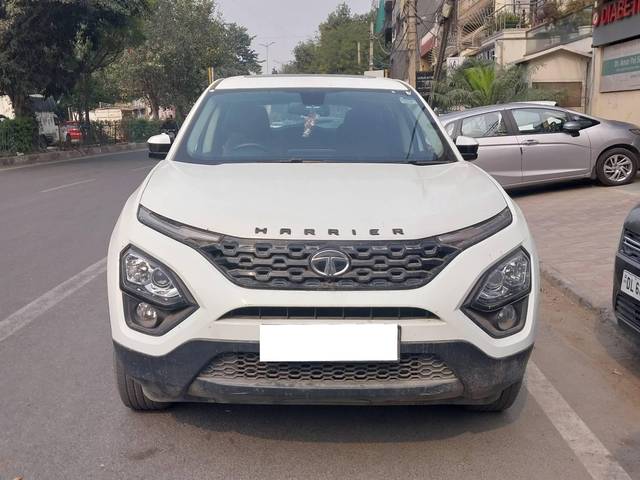 https://images10.gaadi.com/usedcar_image/4374994/original/processed_8fe106603f8275e97cda824ccfc07475.jpg?imwidth=6402