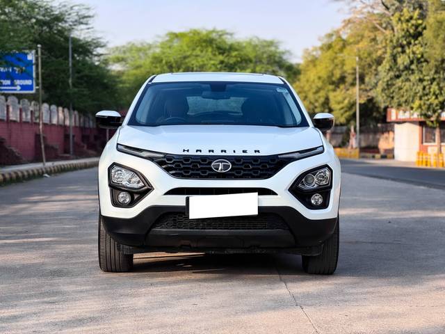 https://images10.gaadi.com/usedcar_image/4374994/original/processed_b802175deb8cb883a8f51bef581e8cd1.jpg?imwidth=6400